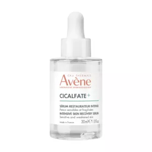 Soothe sensitive skin with Avène Cicalfate+ Restorative Protective Serum, enriched with thermal spring water. Order now at vitamister.ch for fast delivery across Switzerland.